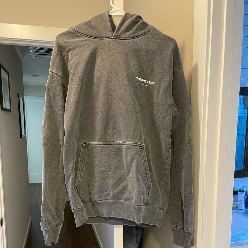 TALENTLESS gray sweatshirt lightly worn size M